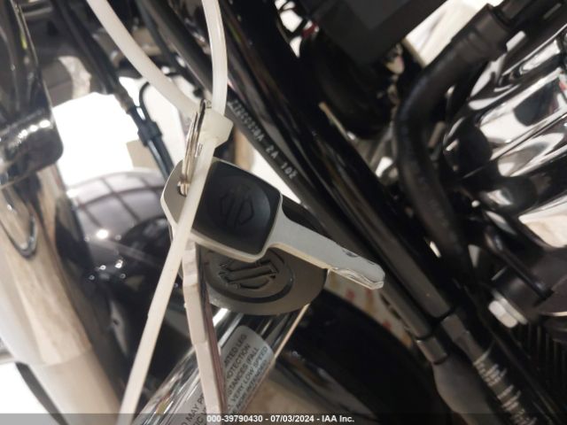 2022 HARLEY-DAVIDSON FLHCS 1HD1YBK11NB042976 Photo 10