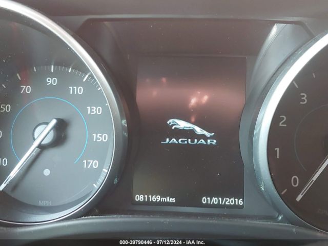 SADCJ2FX7JA274614 Jaguar F-pace 25t Premium