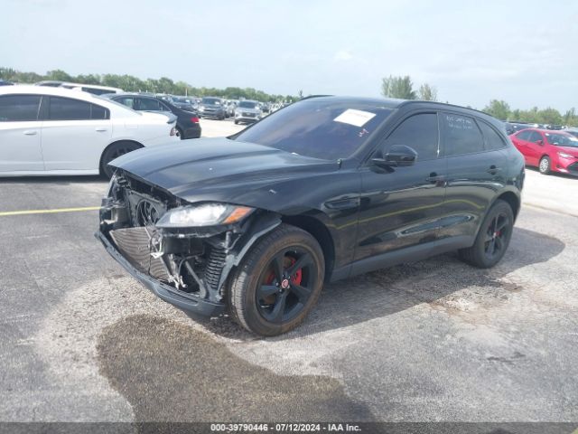 SADCJ2FX7JA274614 Jaguar F-pace 25t Premium