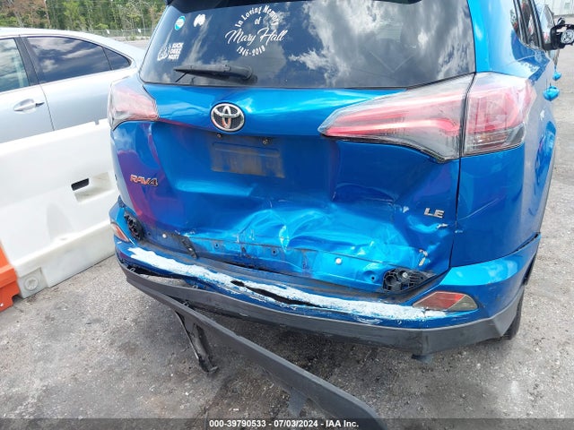 Toyota RAV4 LE 2017 JTMZFREV5HJ144776 Image 6