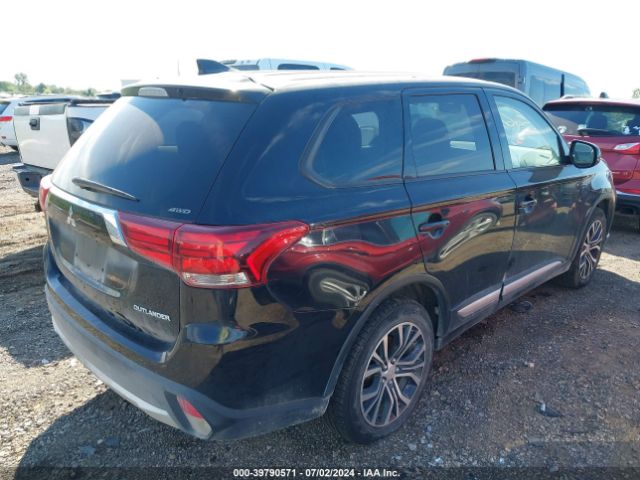 JA4AZ3A3XJZ057074 Mitsubishi Outlander Es