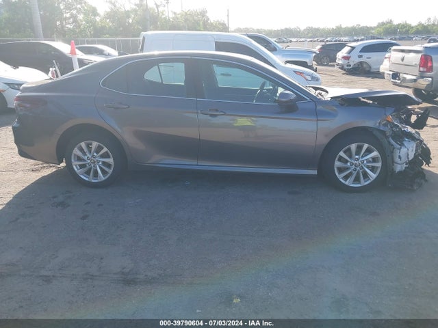 Toyota CAMRY LE 2021 4T1C11AK5MU547677 Image 13