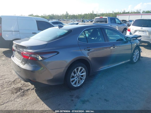 Toyota CAMRY LE 2021 4T1C11AK5MU547677 Image 4