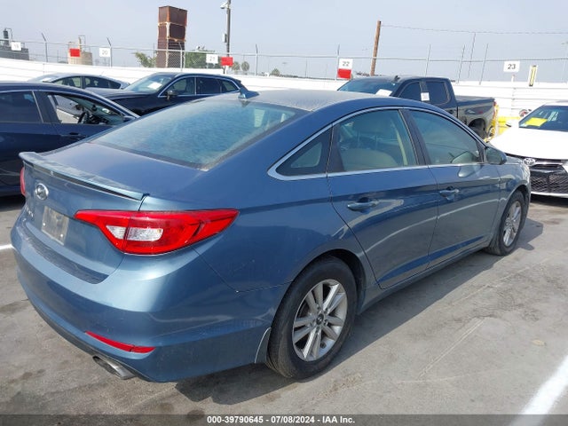 Hyundai SONATA SE 2015 5NPE24AF8FH167969 Image 4
