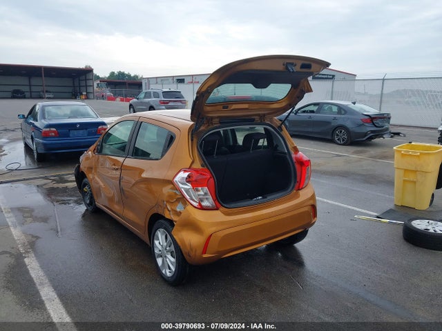 Chevrolet Spark 1lt Cvt 2019 KL8CD6SA1KC721383 Image 3