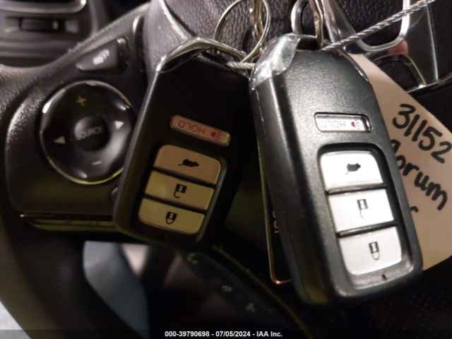 3CZRU6H51NM746325 Honda Hr-v Awd Ex