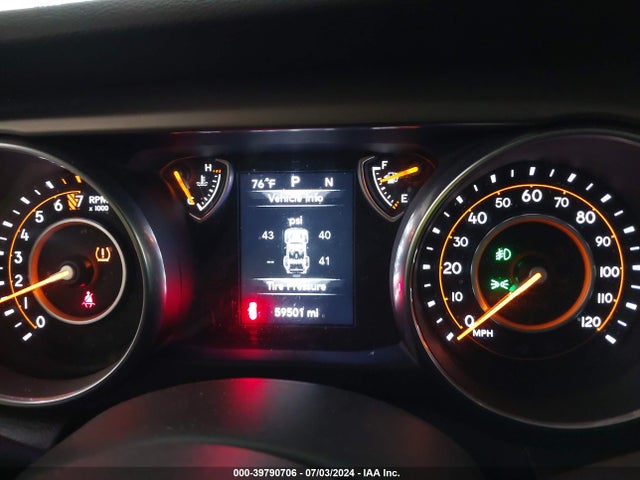 1C4GJXAG8JW320052 Jeep Wrangler Sport S 4x4