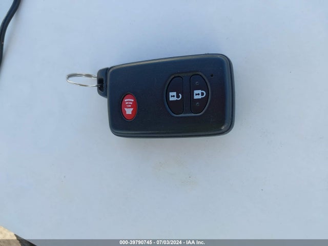 Toyota Prius Two 2014 JTDKN3DU2E1765138 Image 11