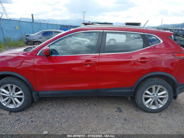 JN1BJ1CR9JW293727 Nissan Rogue Sport Sv