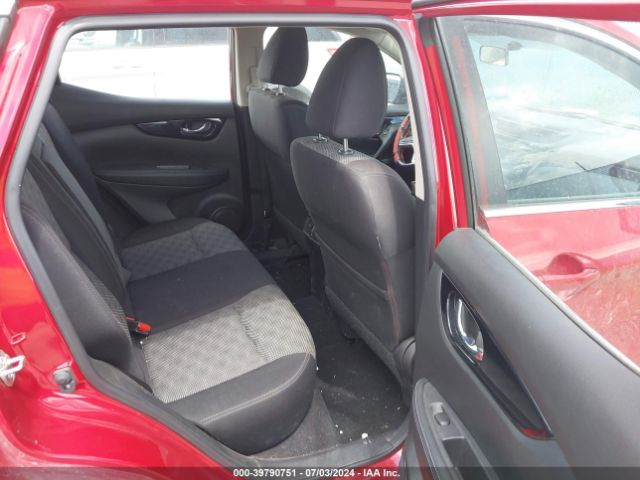 JN1BJ1CR9JW293727 Nissan Rogue Sport Sv