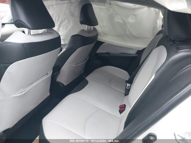 Toyota PRIUS XLE 2020 JTDKARFU9L3118328 Image 8