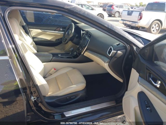 1N4AA6AP4GC437658 Nissan Maxima 3.5 Sl