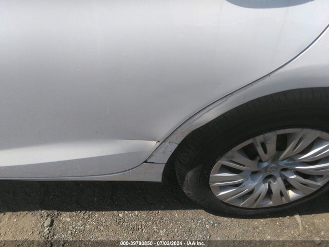 Toyota CAMRY LE 2015 4T1BF1FK0FU995544 Image 18