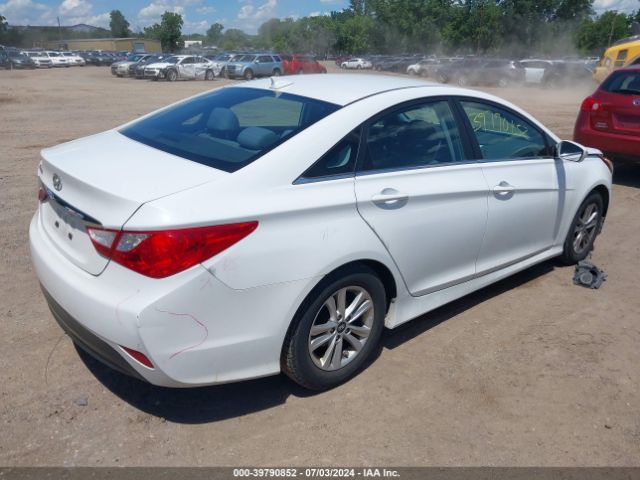 5NPEB4AC8EH887910 Hyundai SONATA GLS