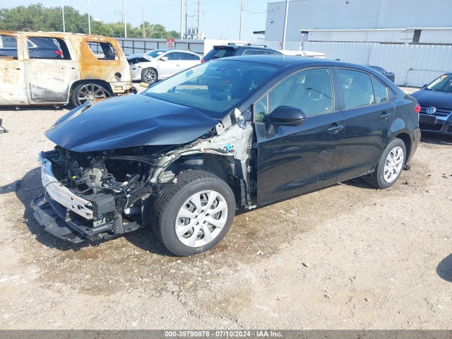 Toyota COROLLA LE 2020 JTDEPRAE8LJ049770 Image 2