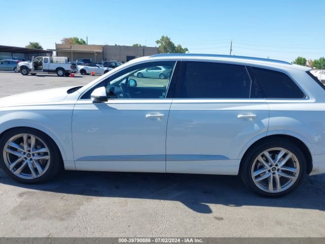 WA1VAAF70HD059027 Audi Q7 3.0t Premium
