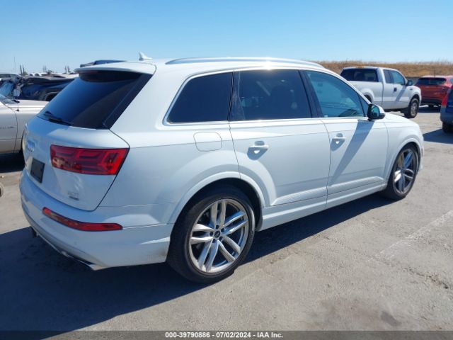 WA1VAAF70HD059027 Audi Q7 3.0t Premium