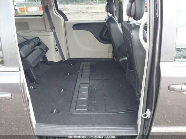 2C4RC1BG2GR293432 Chrysler Town & Country Touring