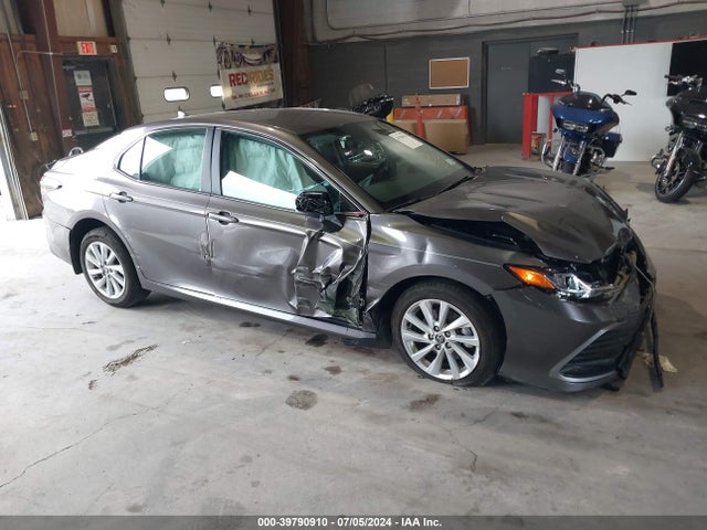Toyota CAMRY LE 2023 4T1C11BK9PU107643 Image 1
