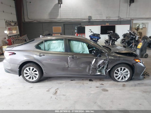 Toyota CAMRY LE 2023 4T1C11BK9PU107643 Image 13