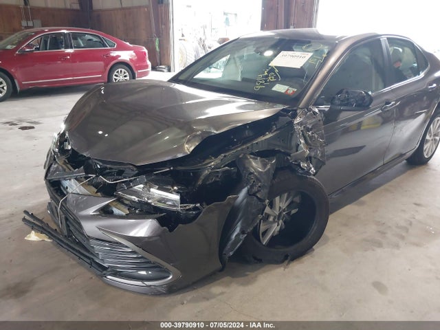 Toyota CAMRY LE 2023 4T1C11BK9PU107643 Image 6