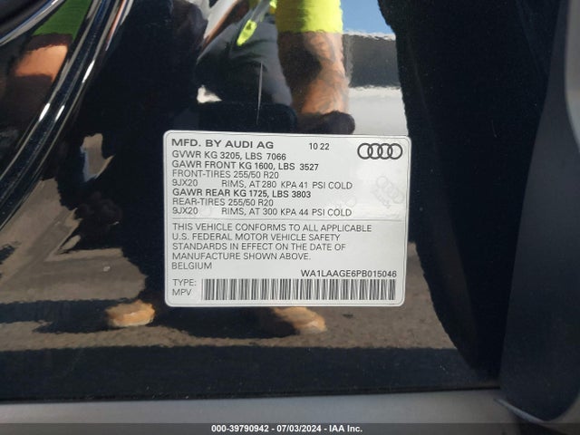 WA1LAAGE6PB015046 Audi E-tron Premium Plus Quattro