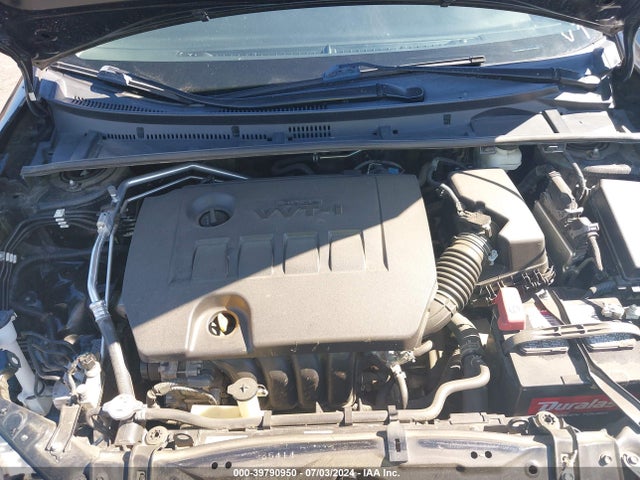 Toyota COROLLA SE 2018 5YFBURHE7JP760788 Image 10