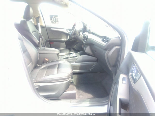 1FMCU9H65LUC41642 Ford ESCAPE SEL