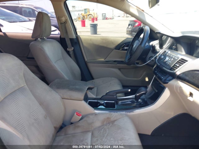 Honda ACCORD LX 2017 1HGCR2F35HA274611 Image 5