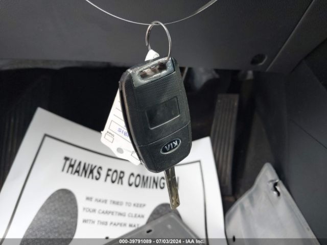 KNDJN2A26H7887446 KIA Soul
