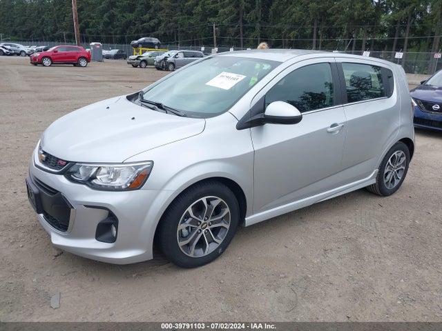 Chevrolet Sonic Lt Auto 2017 1G1JD6SB1H4150433 Image 2
