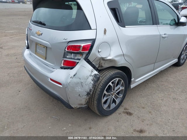 Chevrolet Sonic Lt Auto 2017 1G1JD6SB1H4150433 Image 6