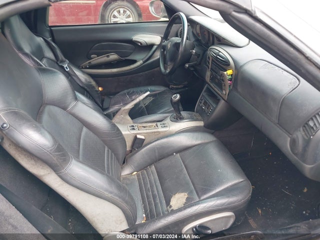 2001 PORSCHE BOXSTER WP0CA29871U621082 Photo 4