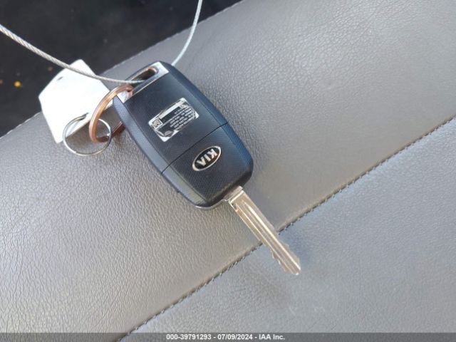 KNAFX4A87E5061824 KIA FORTE EX