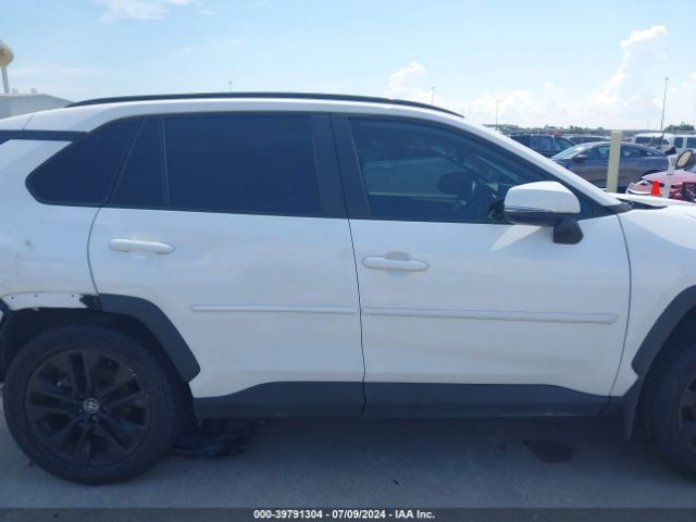 2T3C1RFV4LW097236 Toyota Rav4 Xle Premium