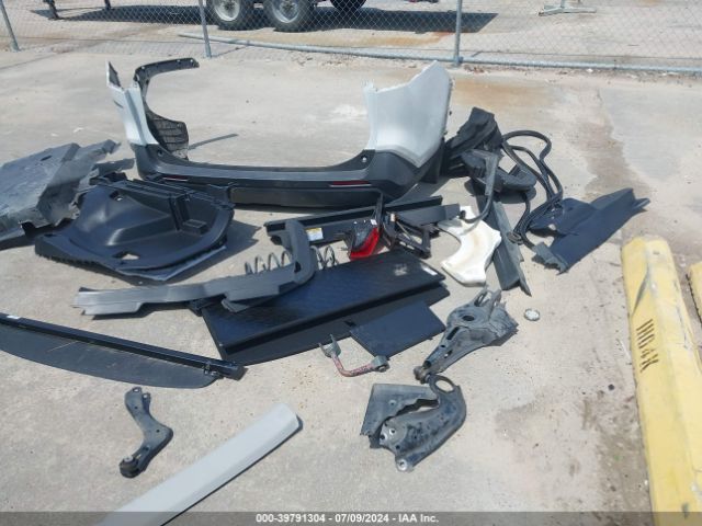 2T3C1RFV4LW097236 Toyota Rav4 Xle Premium