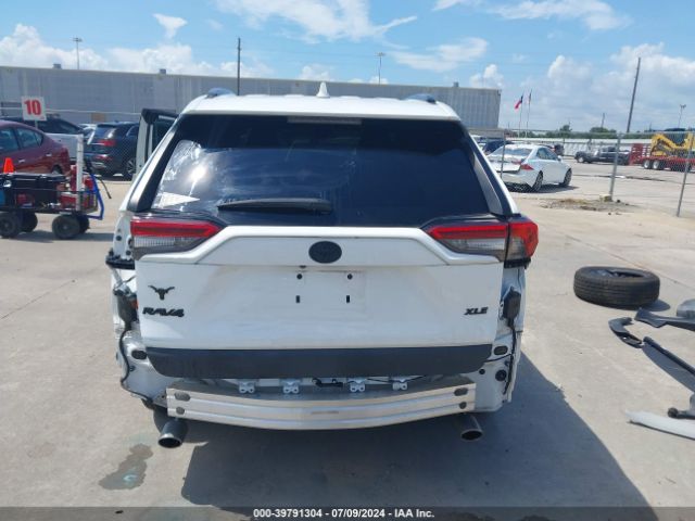 2T3C1RFV4LW097236 Toyota Rav4 Xle Premium