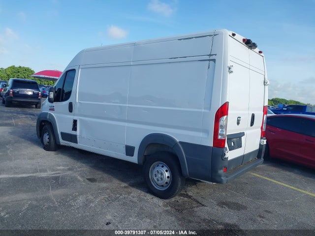 3C6TRVBG9JE145208 RAM Promaster 1500 High Roof 136 Wb