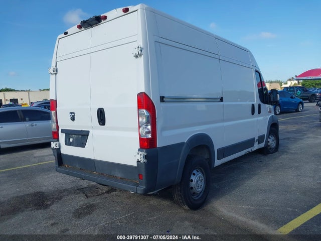3C6TRVBG9JE145208 RAM Promaster 1500 High Roof 136 Wb