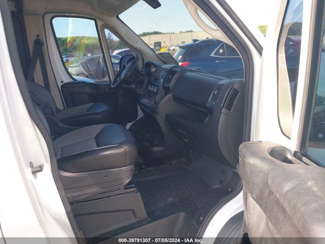 3C6TRVBG9JE145208 RAM Promaster 1500 High Roof 136 Wb
