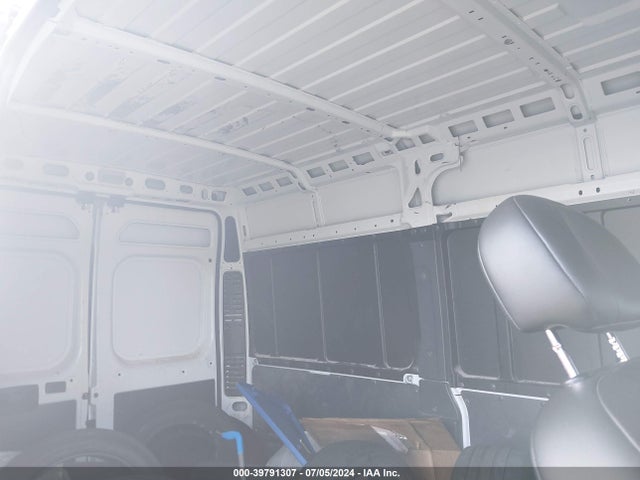 3C6TRVBG9JE145208 RAM Promaster 1500 High Roof 136 Wb