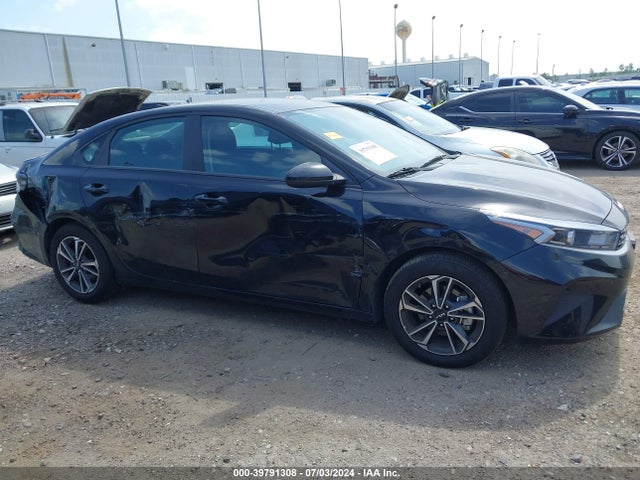KIA Forte Lxs 2023 3KPF24AD5PE692786 Image 13
