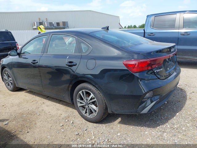 KIA Forte Lxs 2023 3KPF24AD5PE692786 Image 3