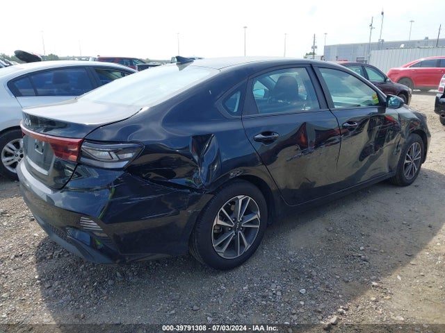 KIA Forte Lxs 2023 3KPF24AD5PE692786 Image 4