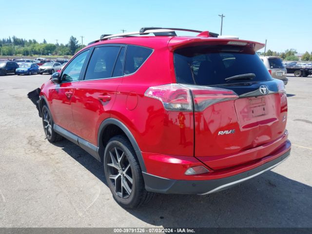 2T3JFREV8HW600011 Toyota RAV4 SE