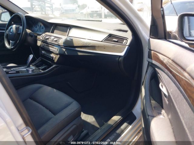 WBA5A5C52FD516124 BMW 528I
