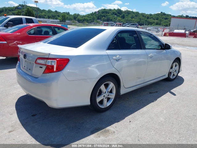 Toyota CAMRY SE 2014 4T1BF1FK7EU772531 Image 4
