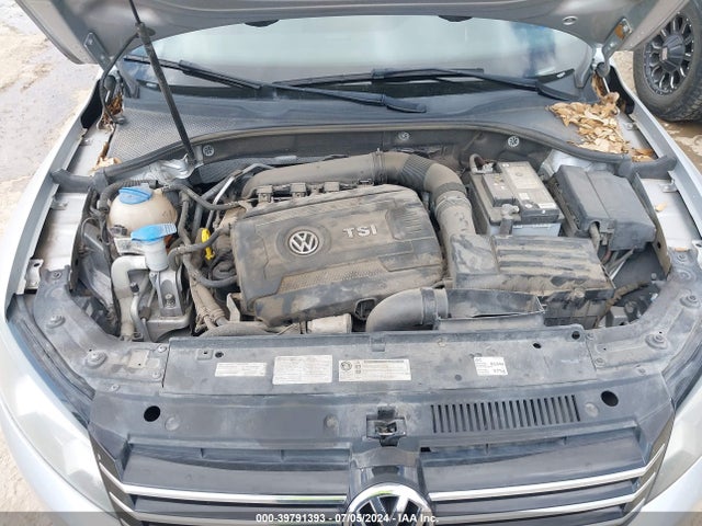 Aukcja sprzedaży 2014 Volkswagen Passat 1.8t Se, vin: 1VWBS7A32EC060529, numer aukcji: 39791393