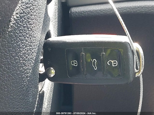 Aukcja sprzedaży 2014 Volkswagen Passat 1.8t Se, vin: 1VWBS7A32EC060529, numer aukcji: 39791393
