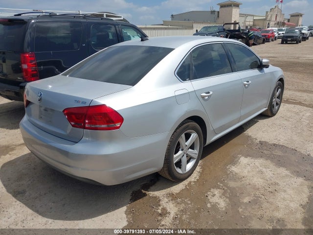 Aukcja sprzedaży 2014 Volkswagen Passat 1.8t Se, vin: 1VWBS7A32EC060529, numer aukcji: 39791393